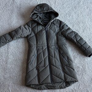 Large GUESS Women's Hooded Puffer Jacket - Dark Green/Olive